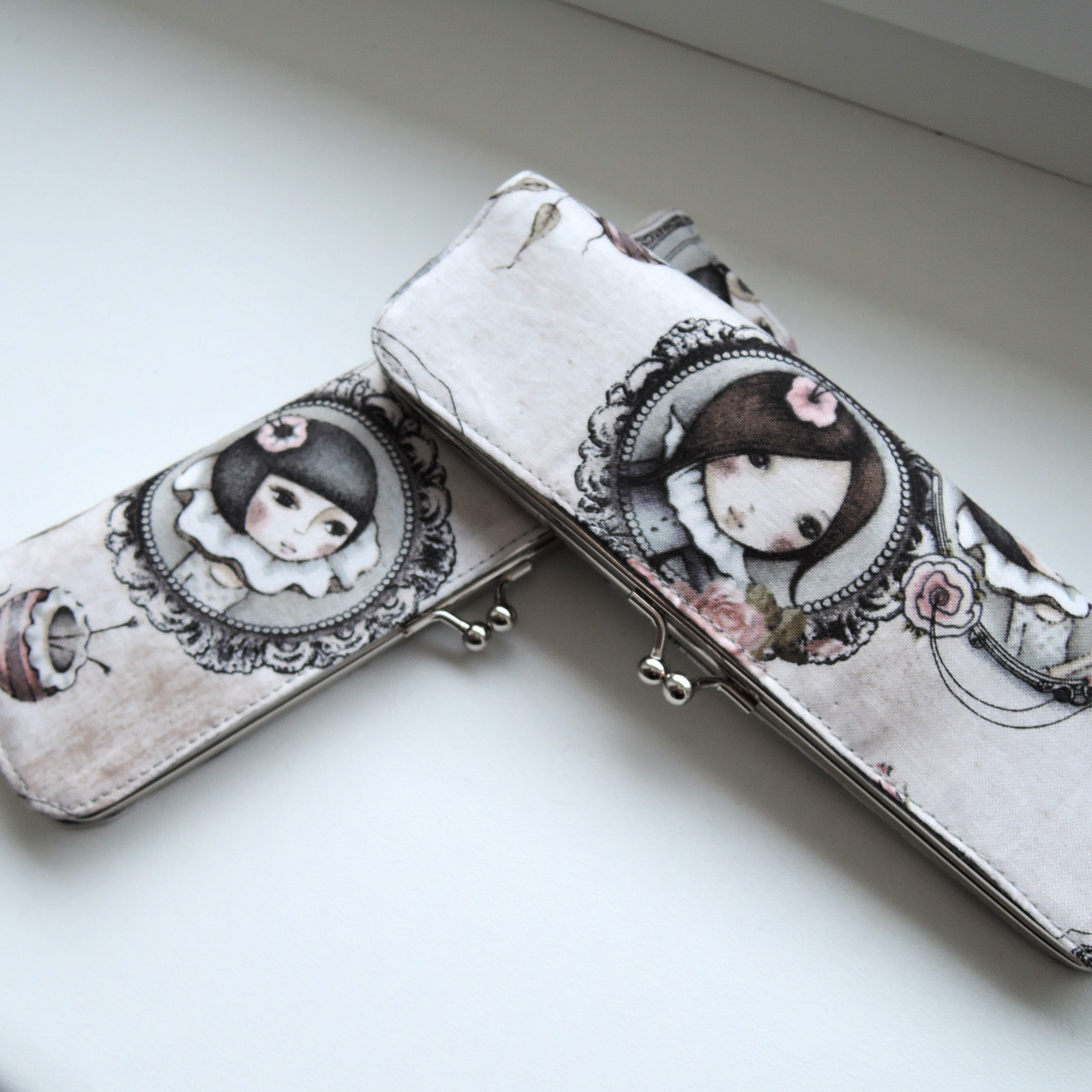 Pouzdro na tužky - modré kytičky